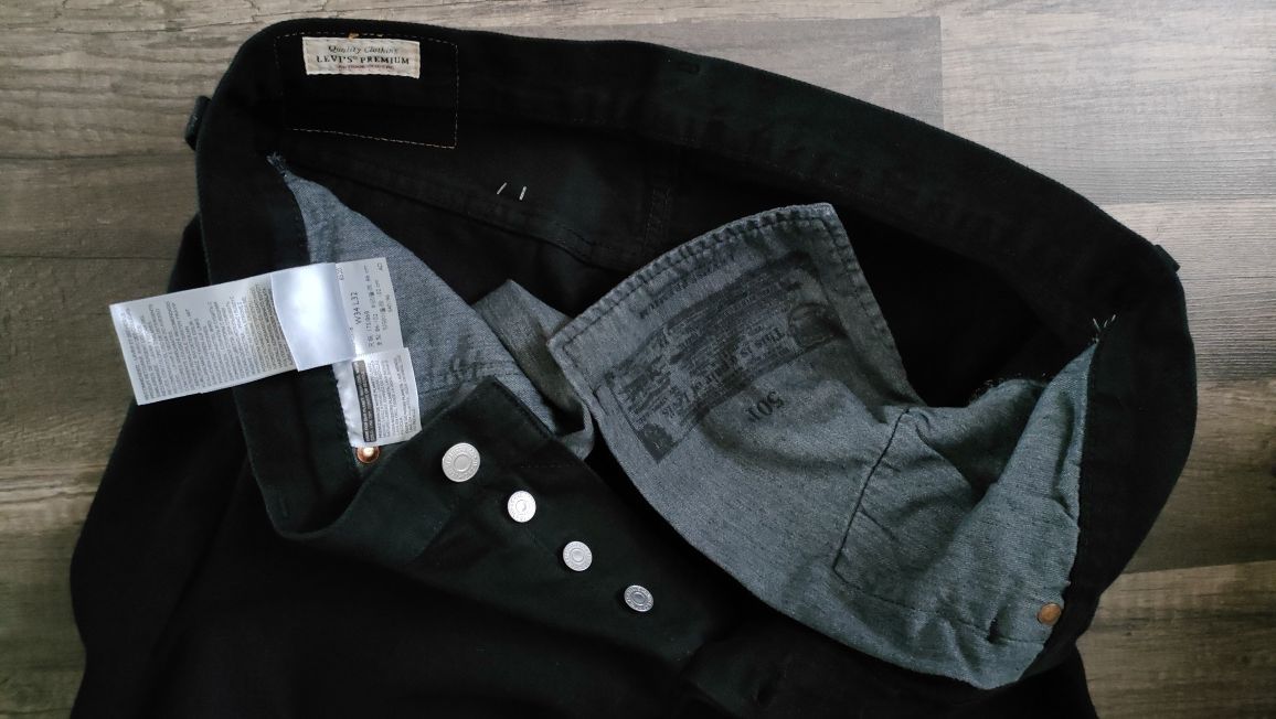 klasyczne , czarne ,nowe spodnie LEVI'S 501  34/32