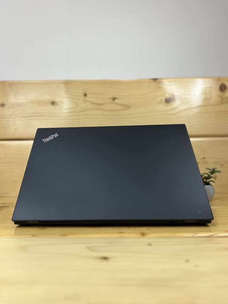 2022 рік/Lenovo ThinkPad T15 Gen 2/i7-1185G7/16GB+512GB/15.6"FHD IPS
