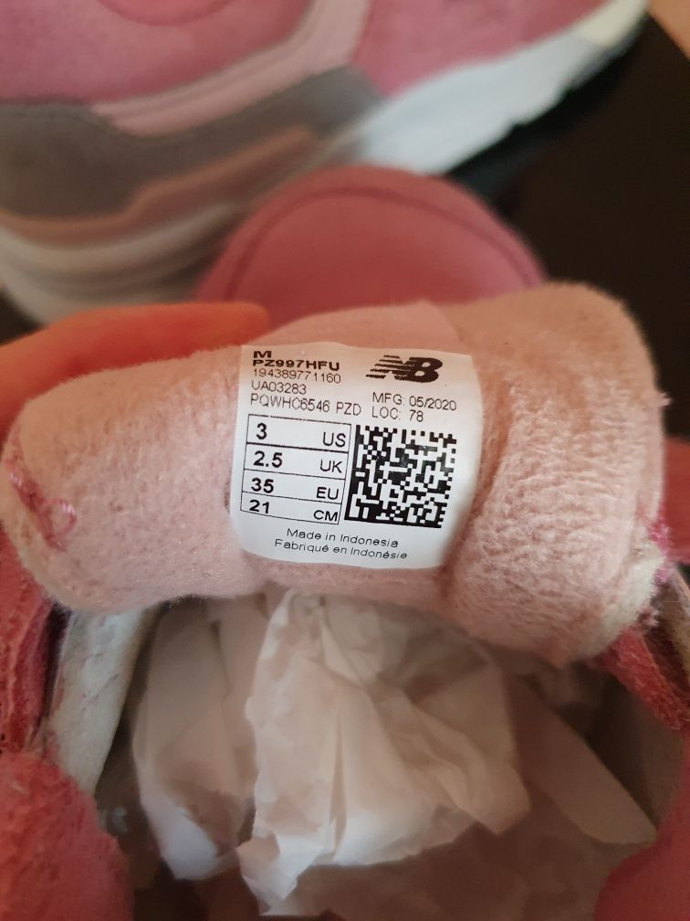 Кросівки  New balance р.35EU 21 см
