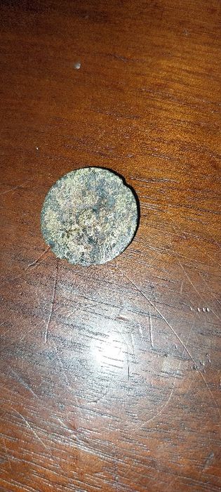 Sprzedam stare klamki z okuciami i stare monety mam z 1778r i 1839