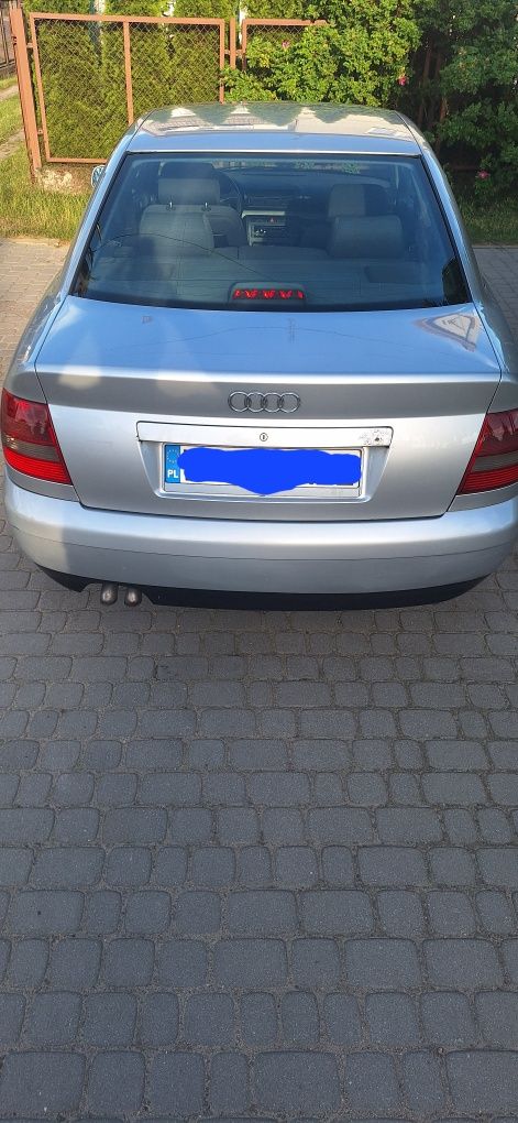 Audi a4 b5 1999r. 110KM automat