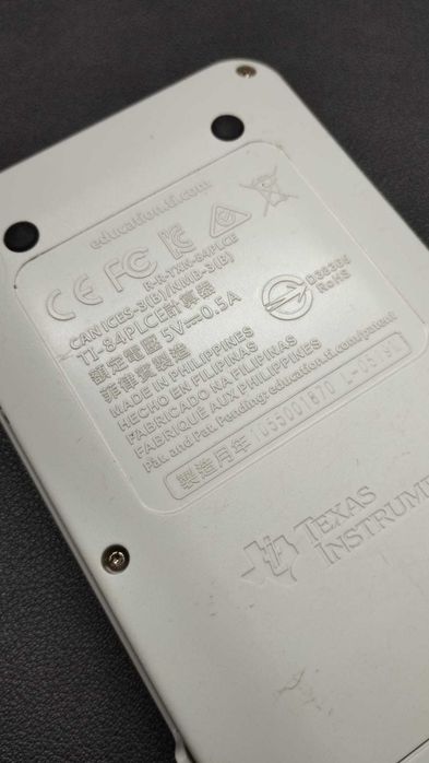 Calculadora Texas TI-84 Plus CE-T