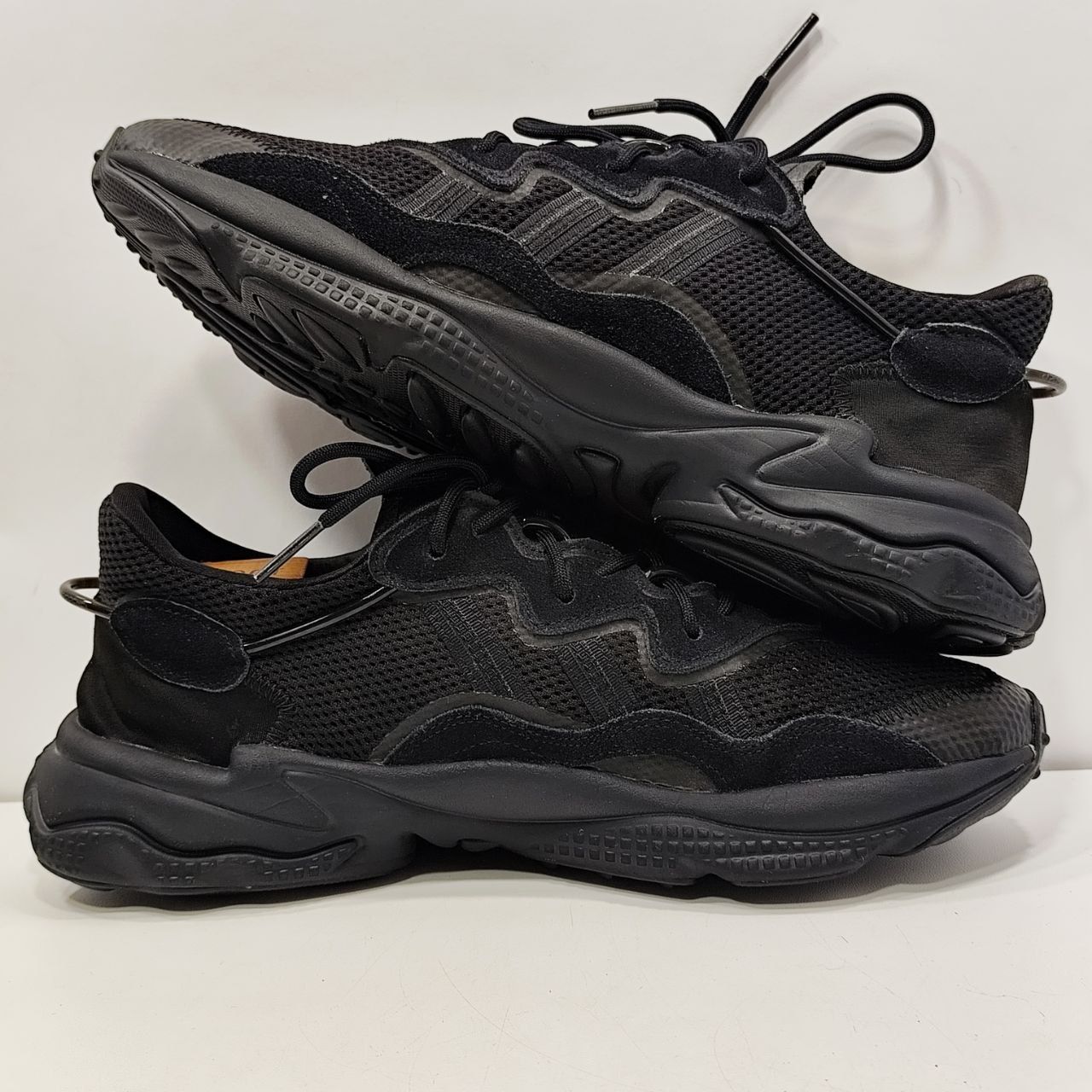 кросівки Adidas Ozweego 45р