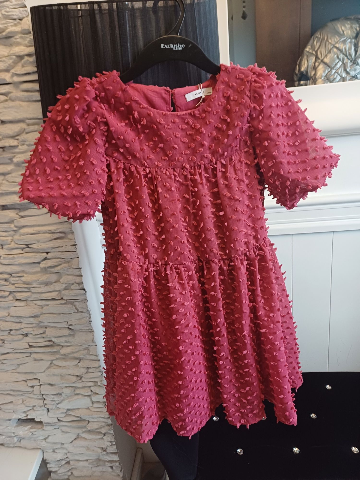 Sukienka dla dziewczynki Reserved r.140