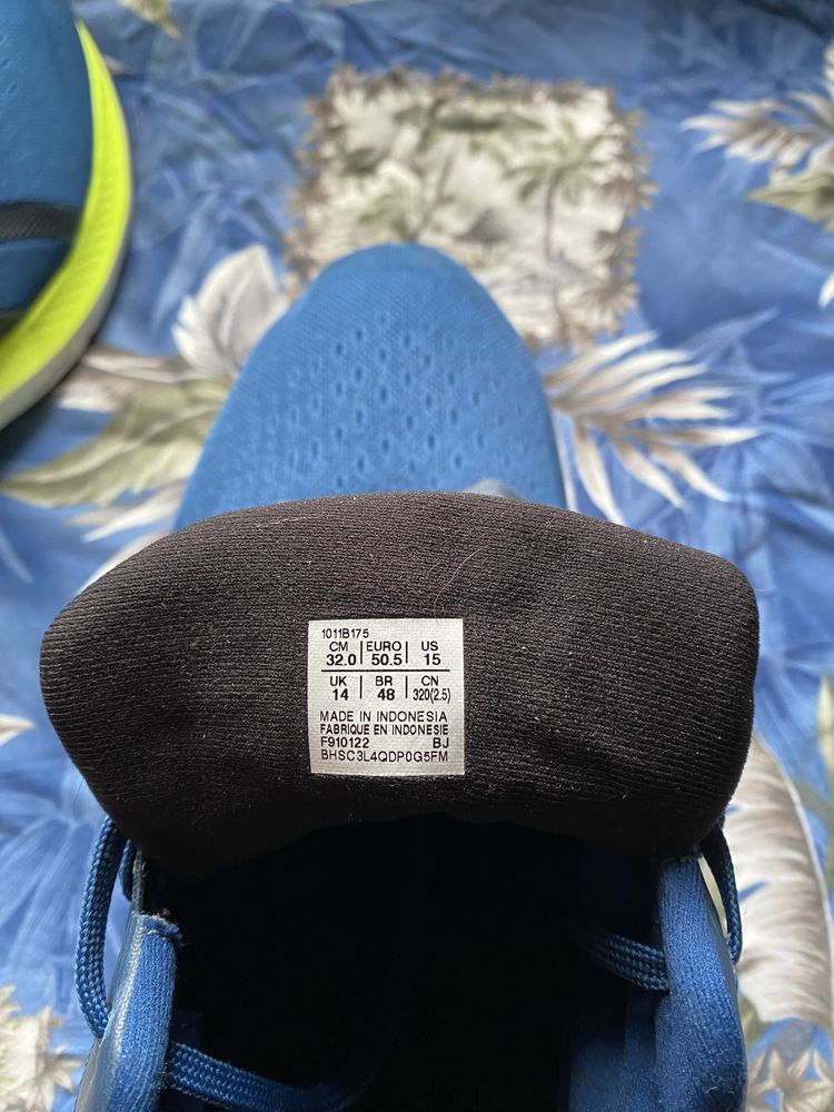 Продам бігові кросівки Asics Gel pulse 13