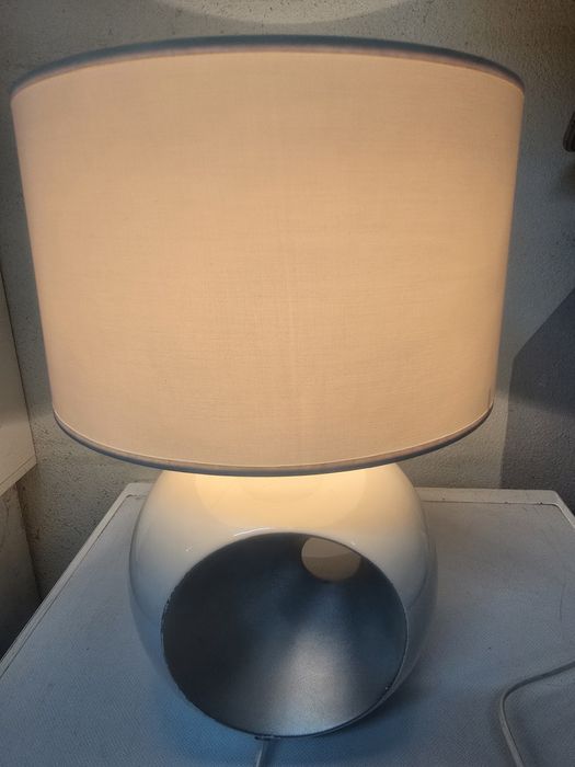 Candeeiro com lampada