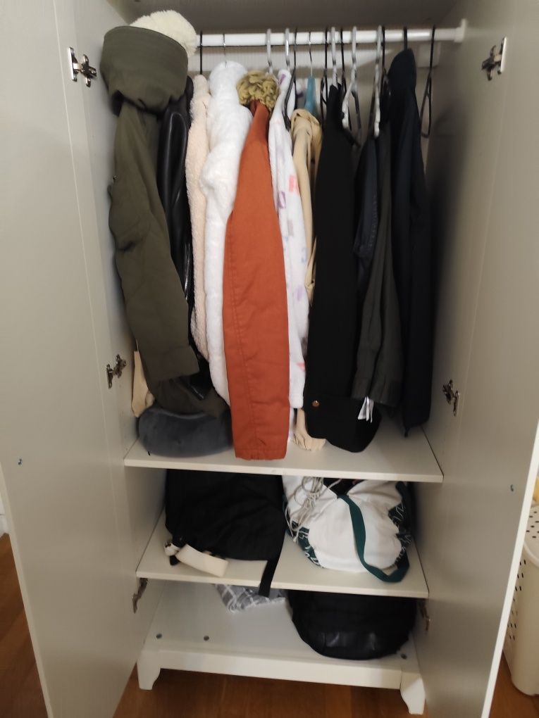 Roupeiro branco ikea