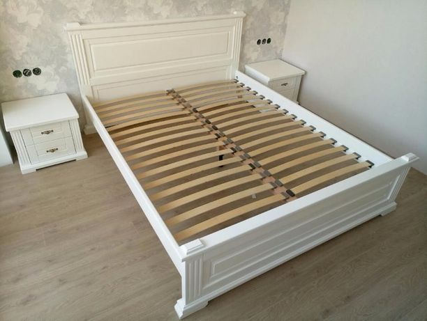 Кровать с прикроватными тумбочками. Двуспальная кровать 160х200. Белая