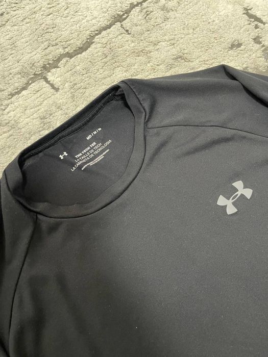 Футболка Under Armour розмір М