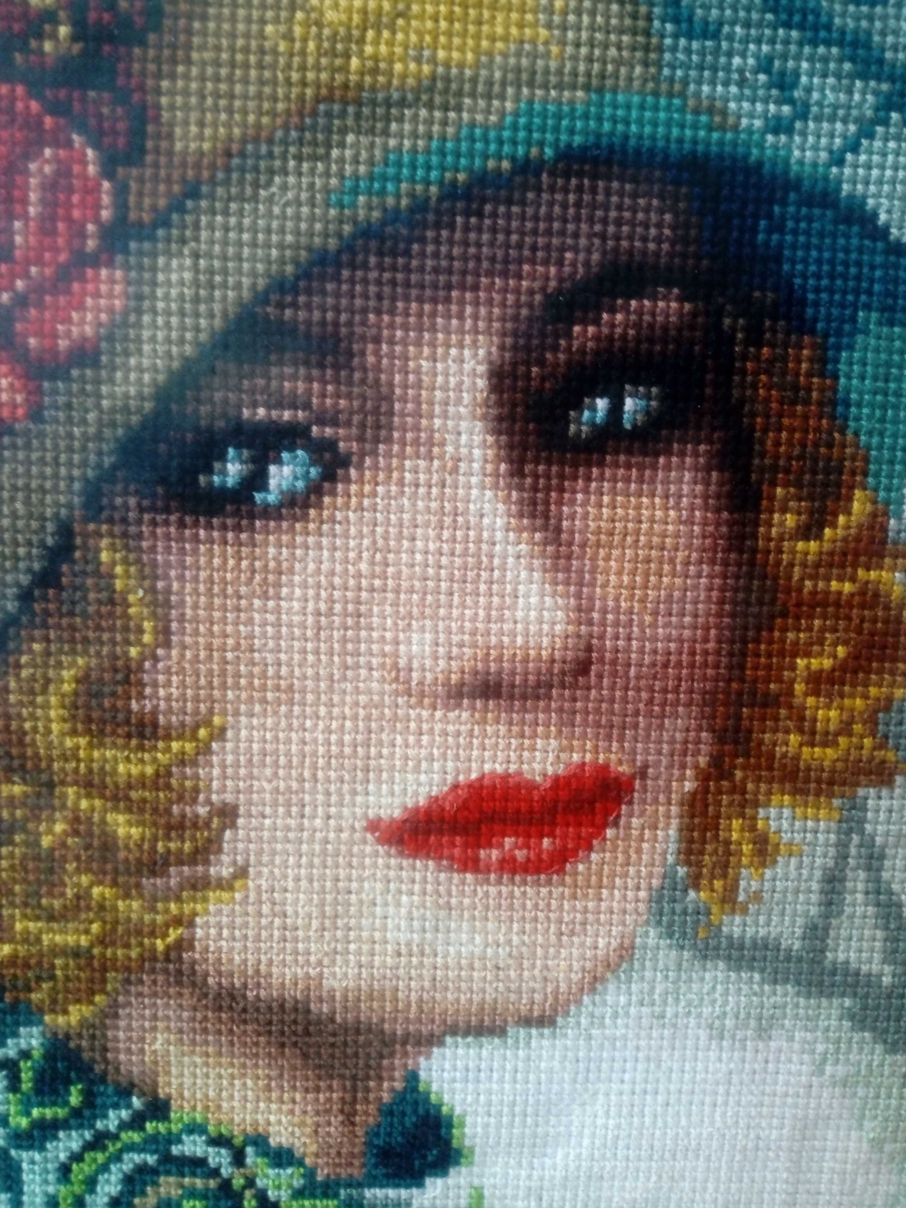 Dama w kapeluszu- haftowany obraz
