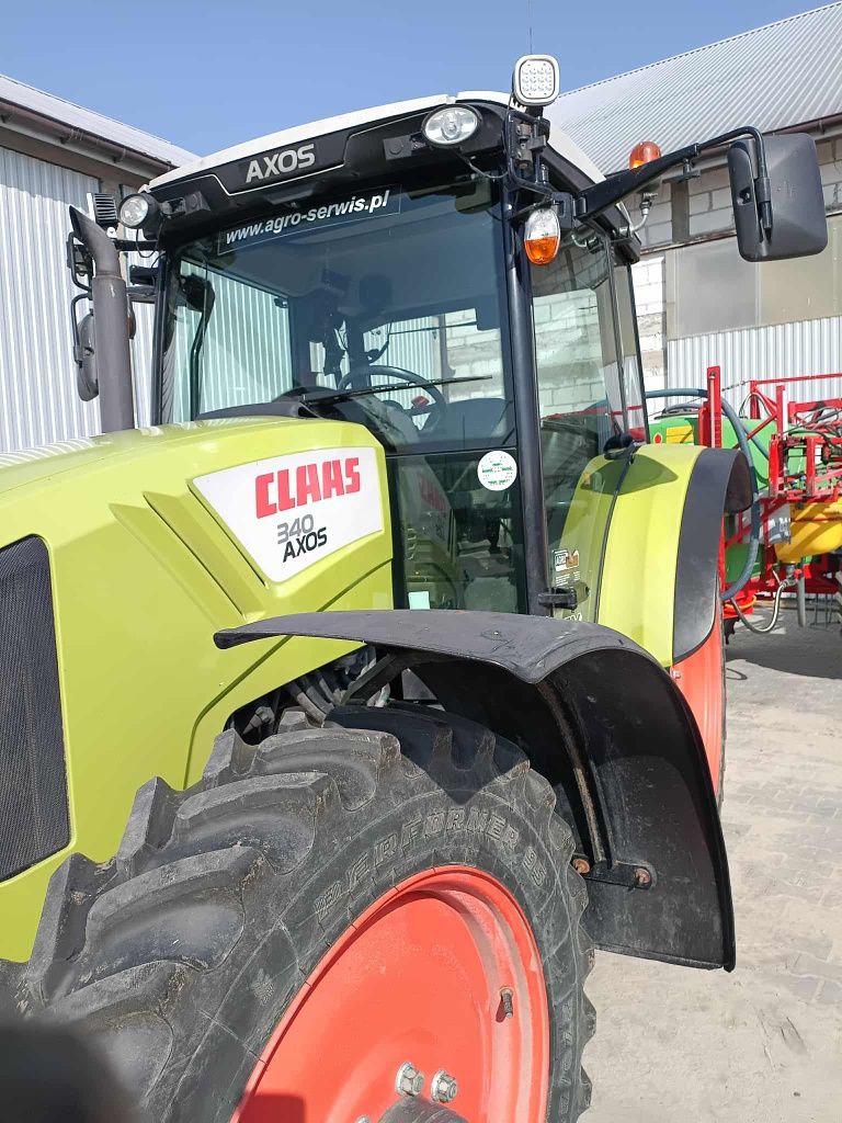 Class axos 340CX + dwa komplety kół. Przedni TUZ