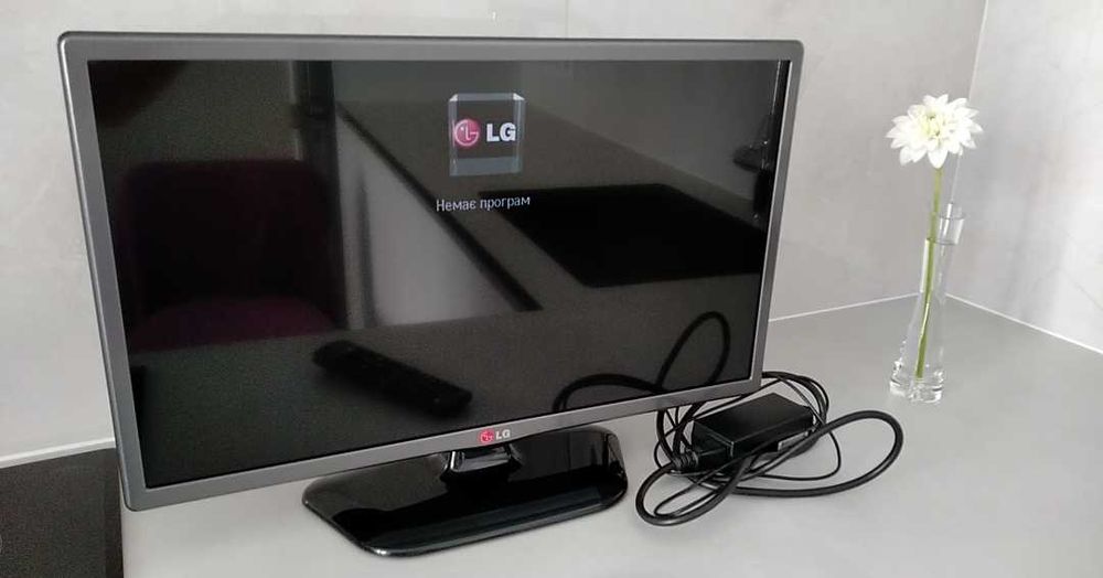 Телевізор LG, діагональ 22''