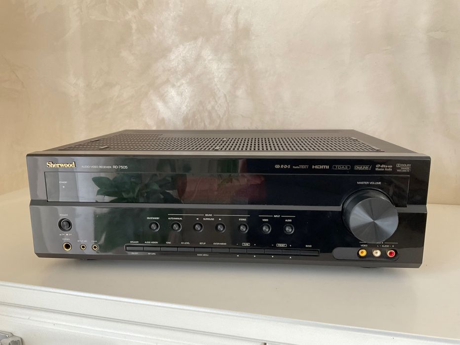 AV ресирвер Sherwood RD-5405 та RD-7505. Нове