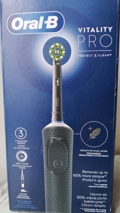 Акамуляторна зубна щітка Oral-B