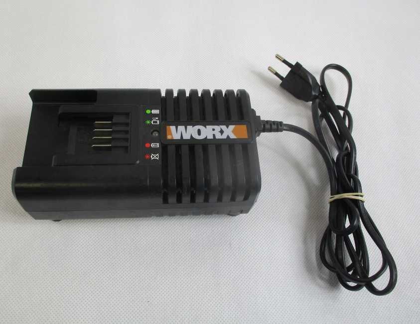 Ładowarka do akumulatorów WORX WA 3860