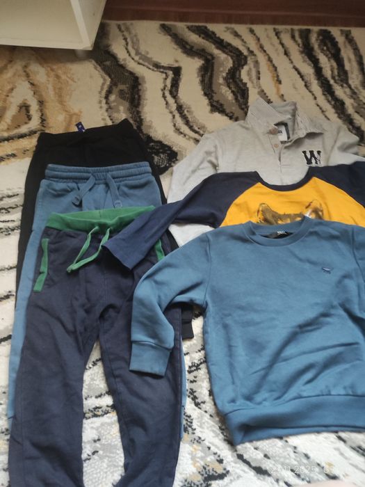 Body, spodnie, bluzki roz.110