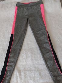 Legginsy 134/140 3sztuki