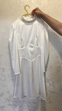 Продам білосніжну сукню для дівчинки