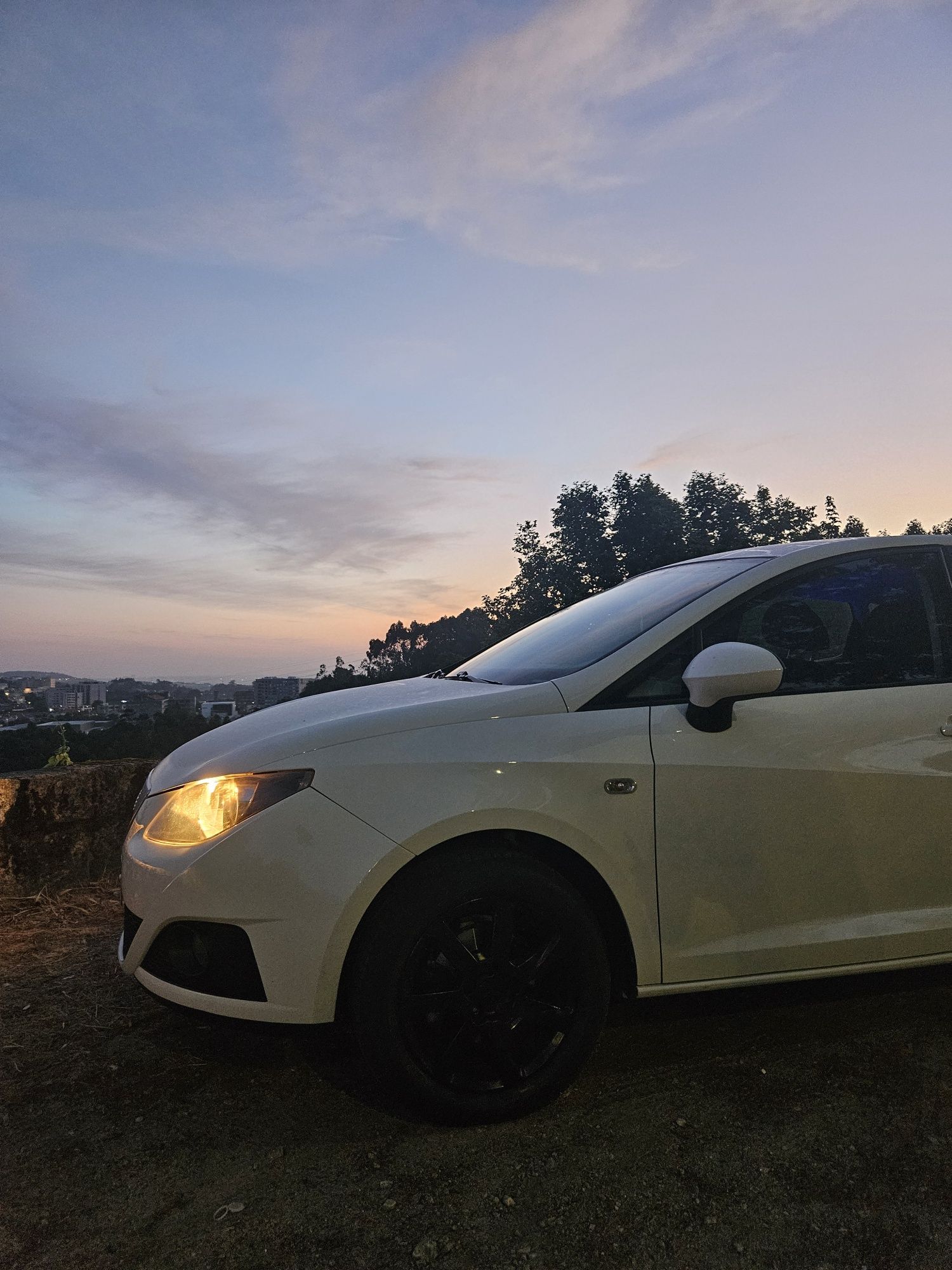 Seat Ibiza 1.2 TDI (COM GARANTIA de Stand)