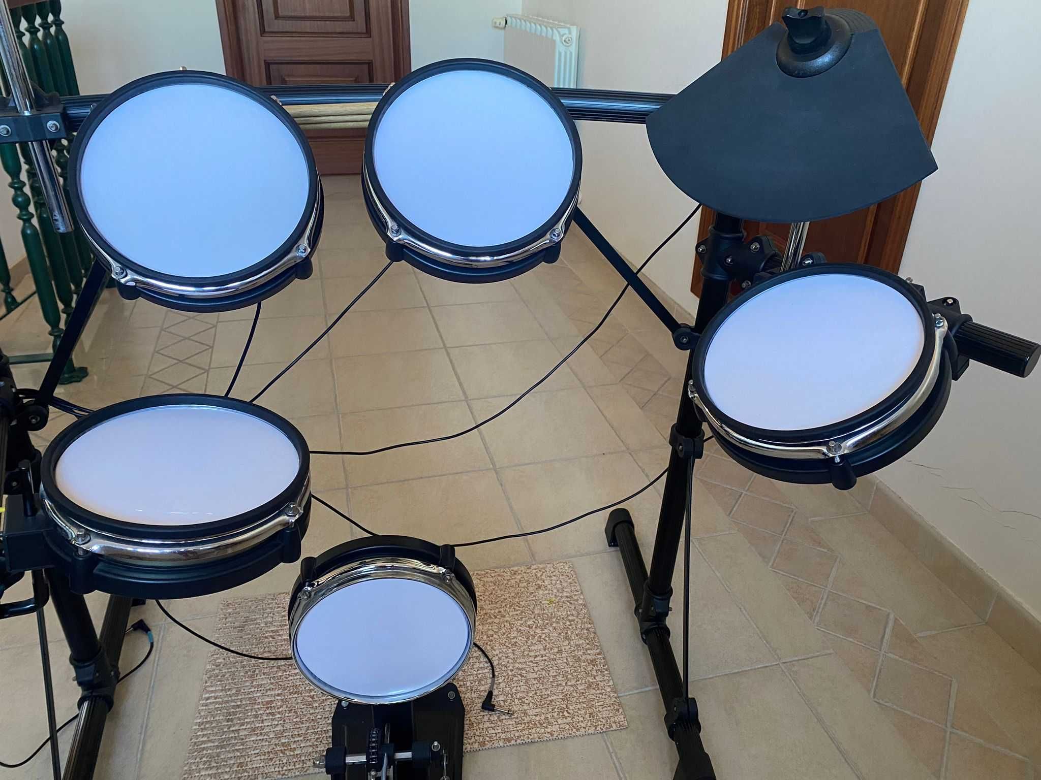 Bateria eletrónica Tribal ST Deluxe