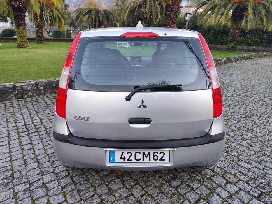 Mitsubishi Colt 1.1 - Revisão Feita - A/C Carregado - Selo Barato