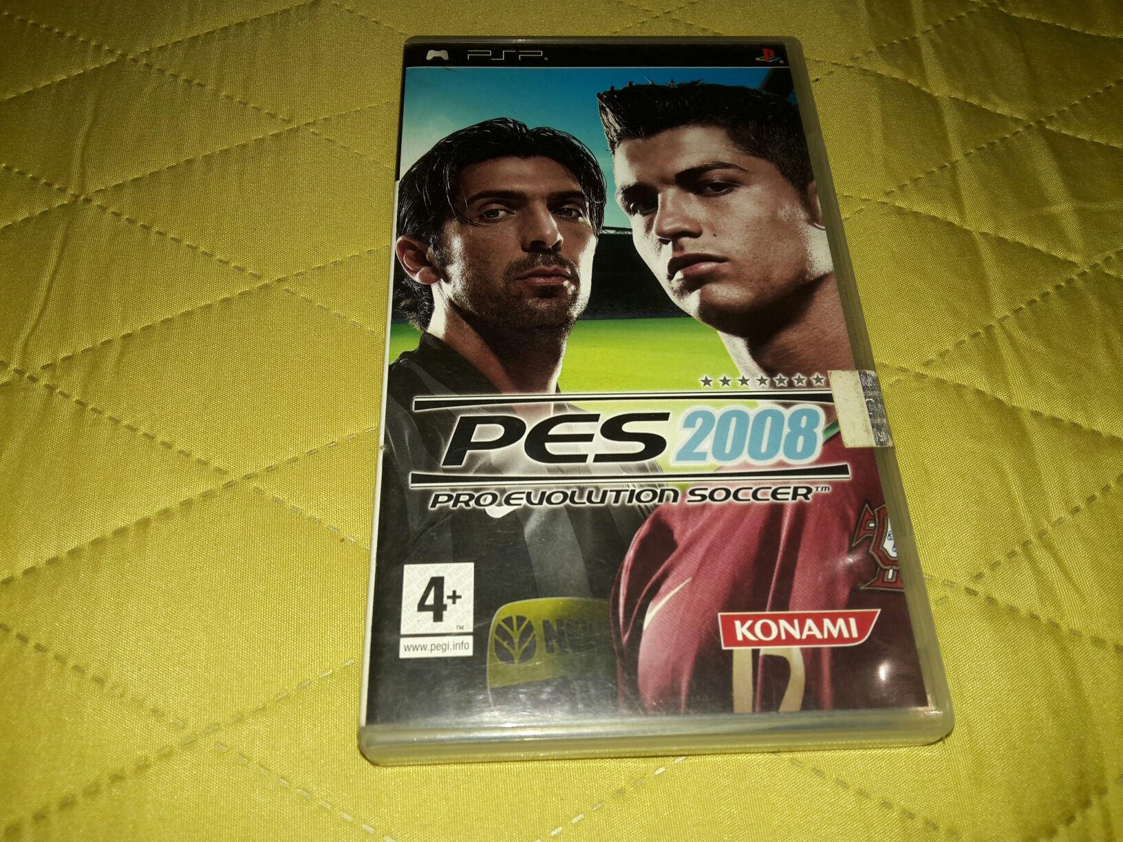 Jogos de futebol PES 2008 / FIFA 12