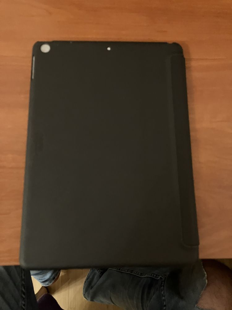 Скло Ipad 9.7 2017/2018