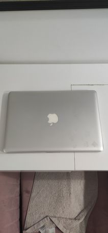 MacBook pro 13 ic 7