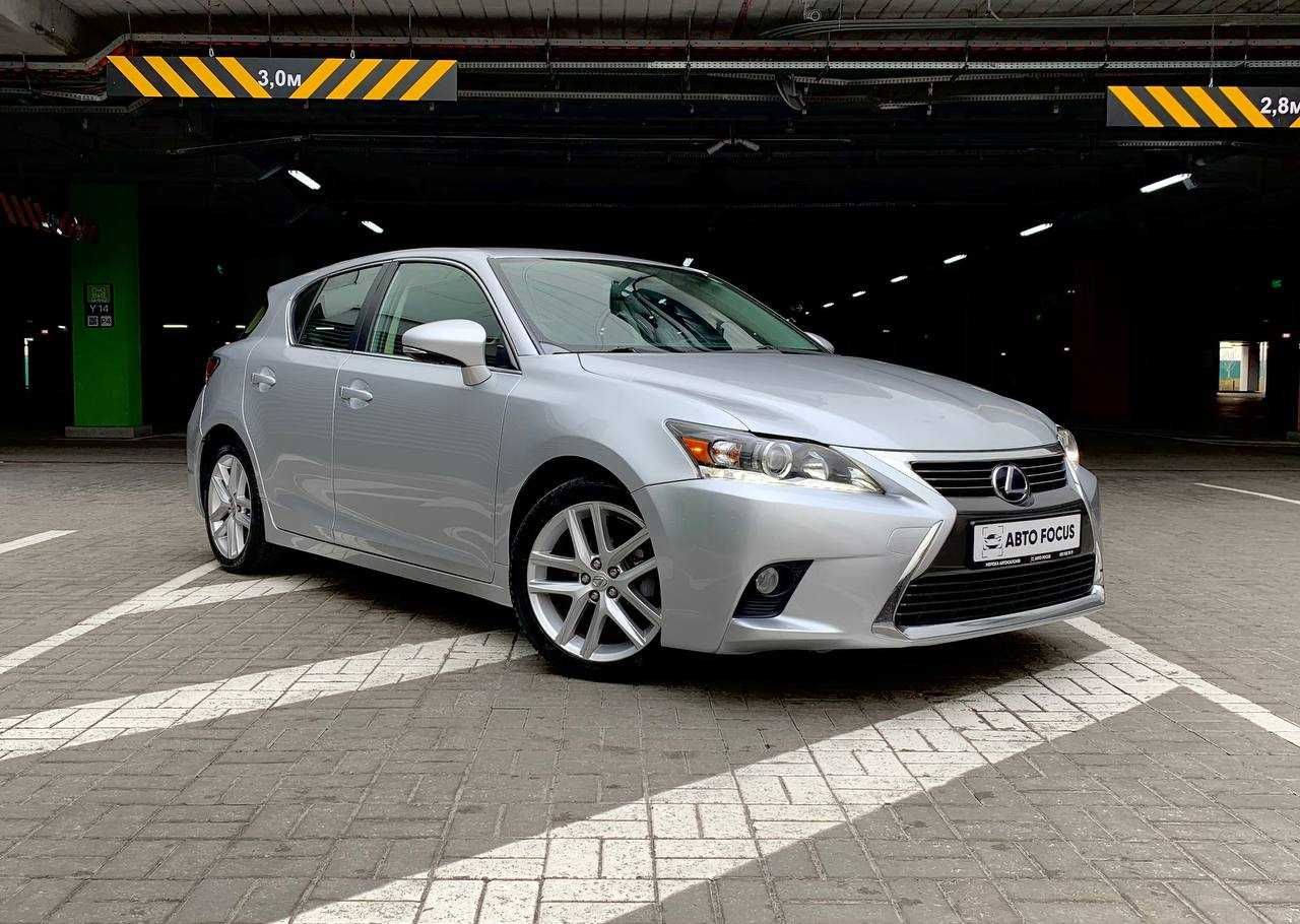 Гібридний Lexus CT200h 2015 року - Можливий Обмін/Розстрочка