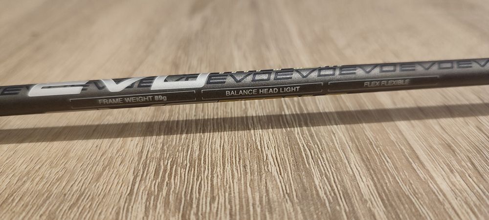 Rakietka Dunlop Evo Titanium 670mm badminton