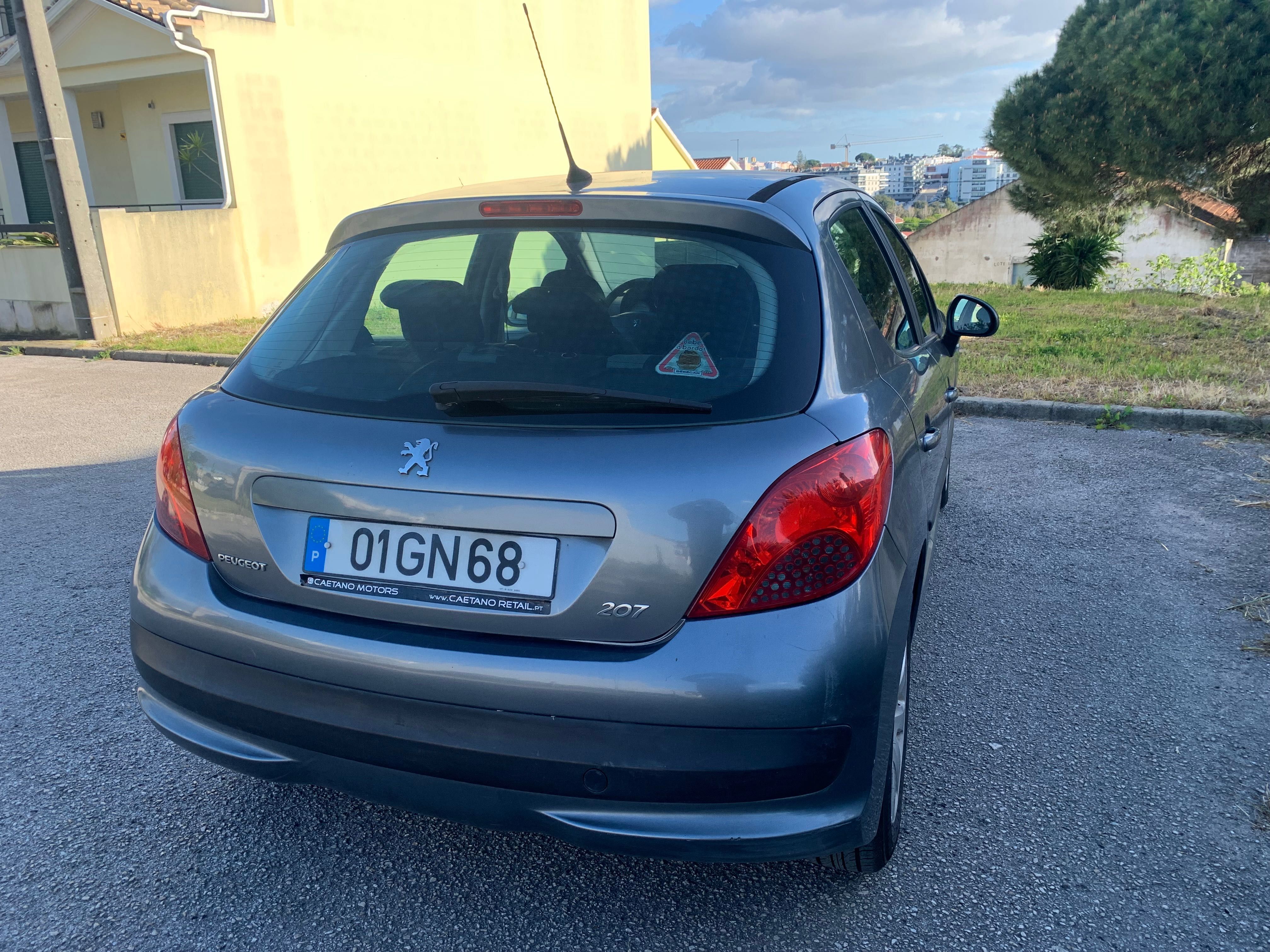 Peugeot 207 1.4 HDI urban 5 P