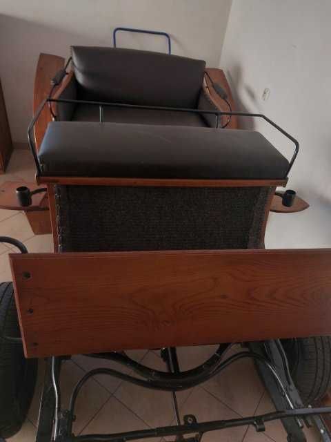 Powóz konny bryczka