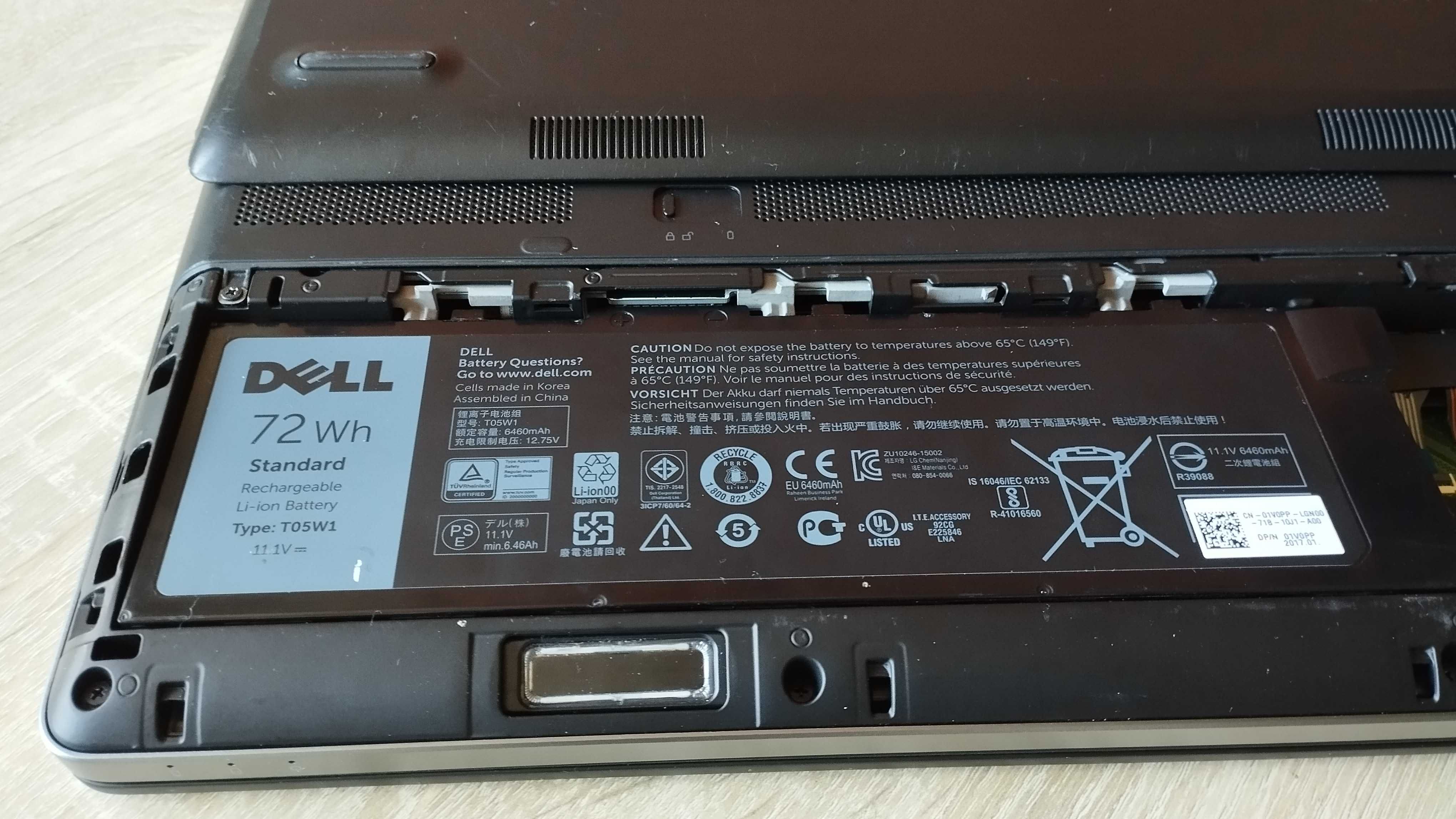 Ноут Dell Precision 7510 Core i7/24Gb/SSD/NVIDIA M2000M/Full HD IPS