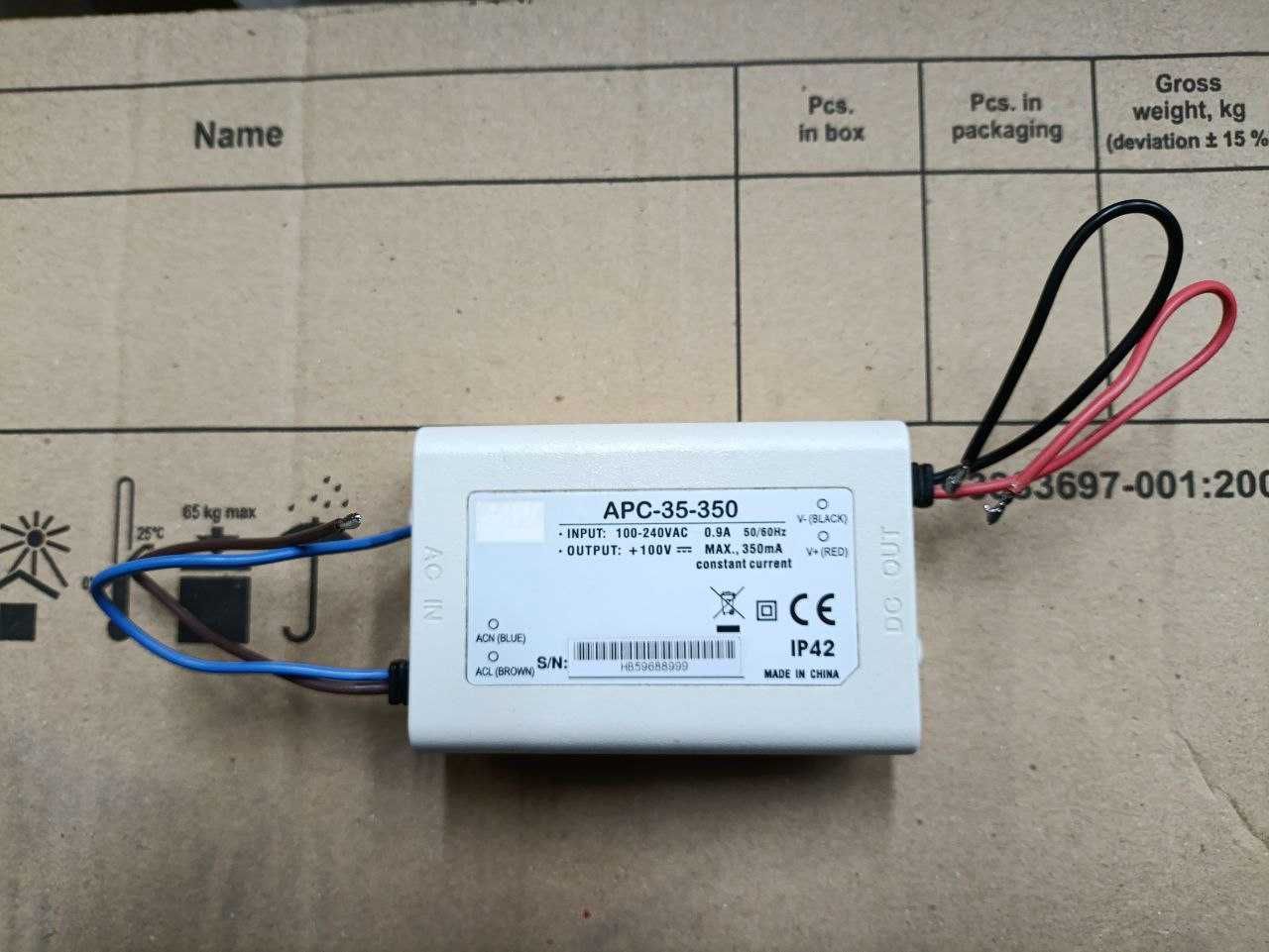 Блок живлення драйвер Mean Well 35W 28~100V 350mA APC-35-350