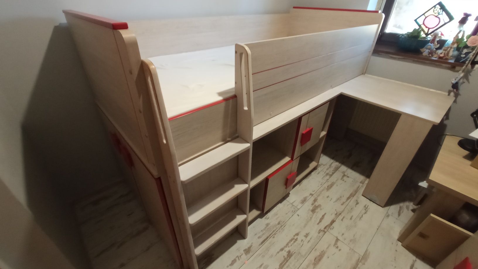Łóżko piętrowe z biurkiem + szafka, GUMI