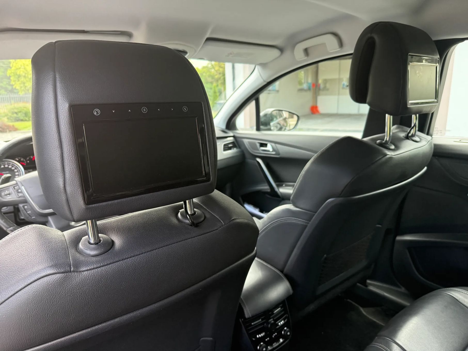 Peugeot 508 Limuzyna fULL opcja z video i skórą. Pełne wyposazenie.