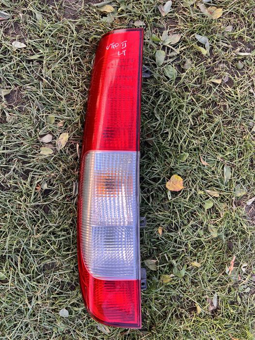 Фонарь задній лівий стоп Mercedes Vito 639 (2003-2013) viano мерседес