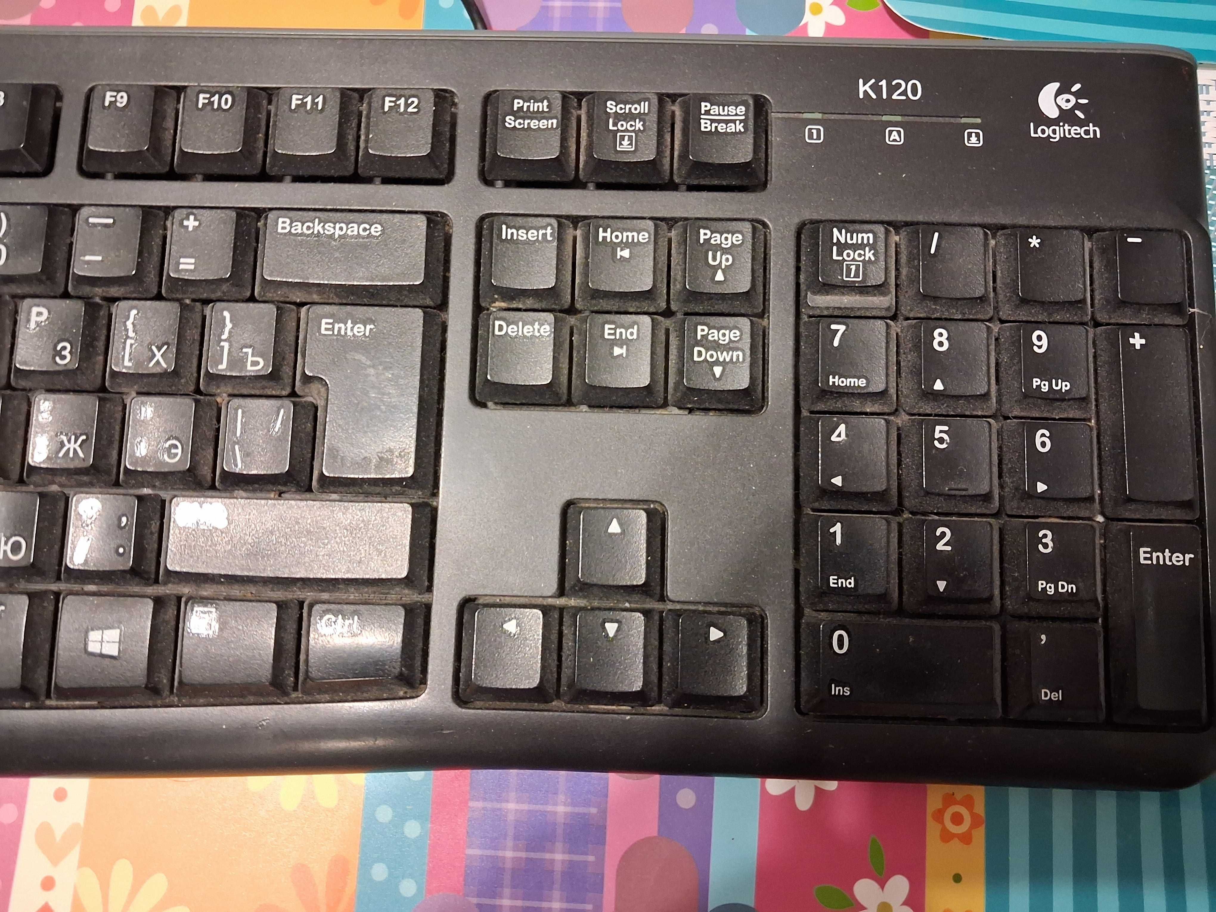 Клавіатура Logitech Keyboard K120 USB,+ Нова сумка - для ноутбука.