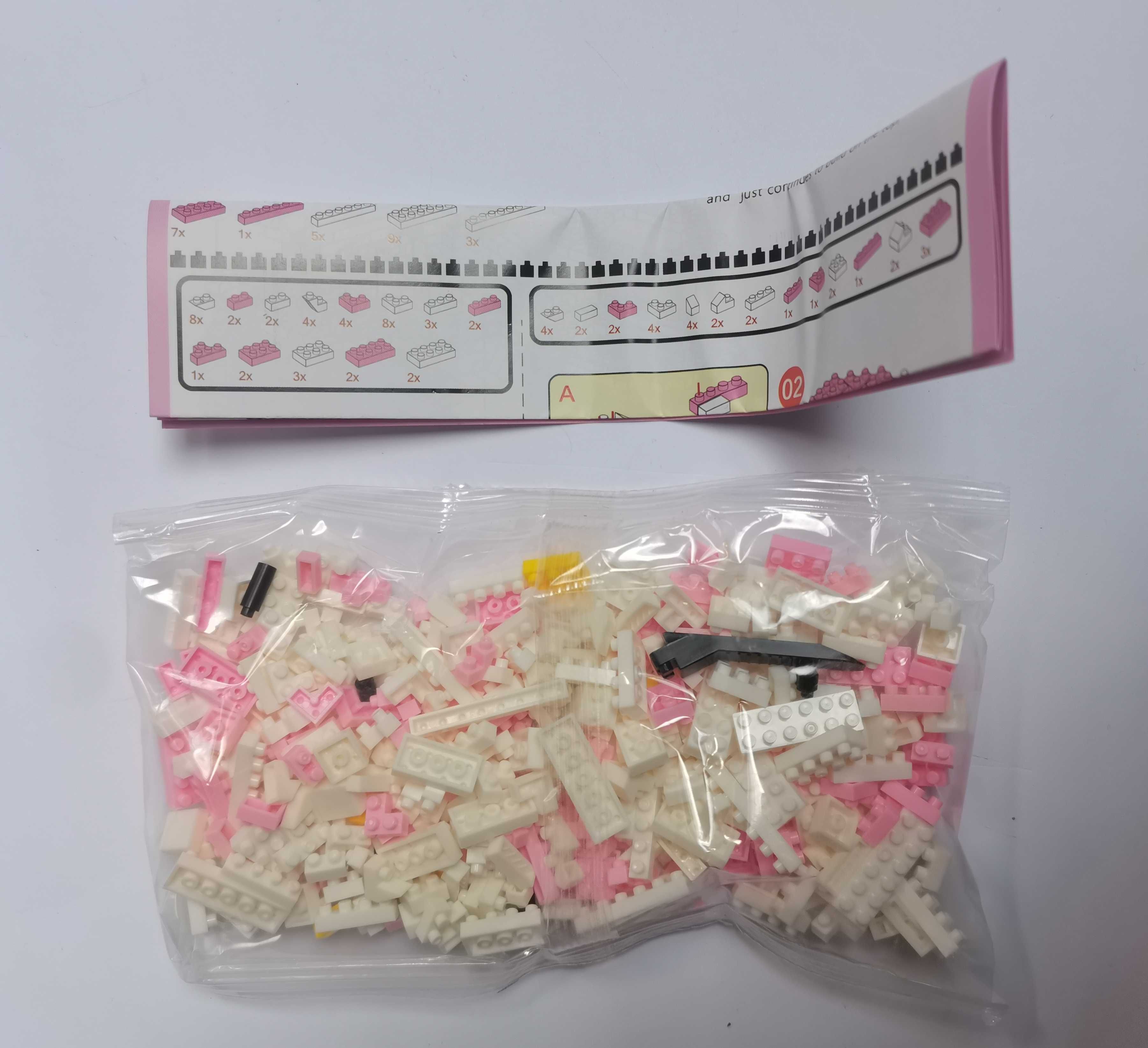 Mini klocki, figurka do złożenia: Hello Kitty (anime, Sanrio)