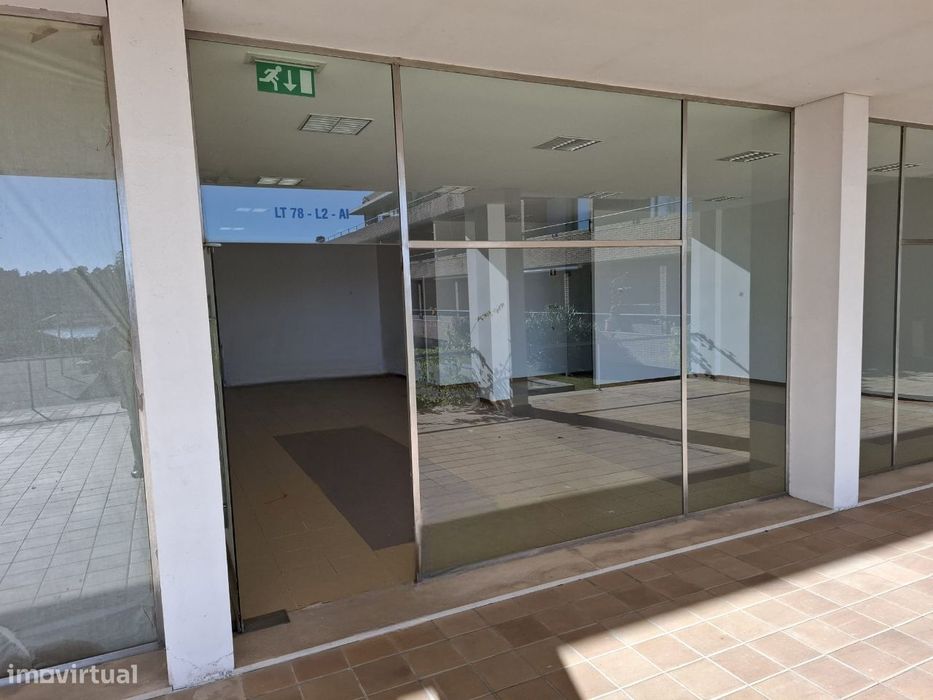 Quinta da Barca - Escritorio com 101 m2