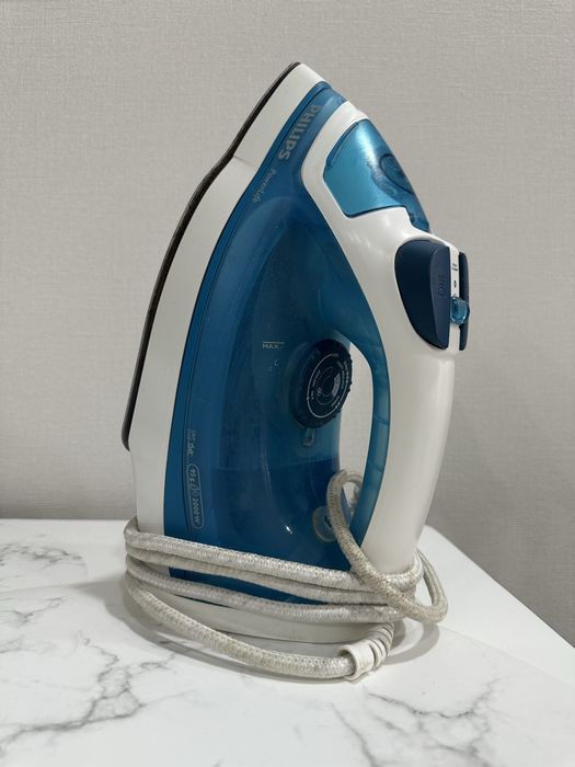 Утюг Philips Powerlife 2000w 95g