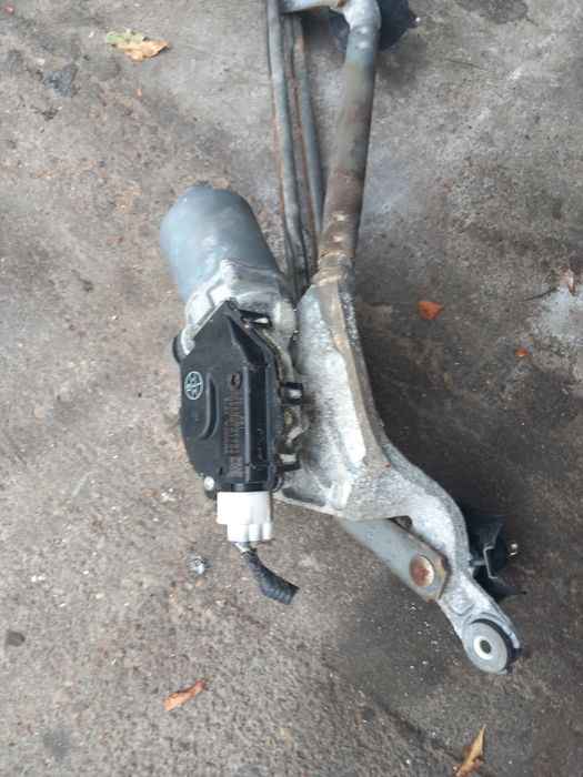 Mechanizm wycieraczek Yaris 2