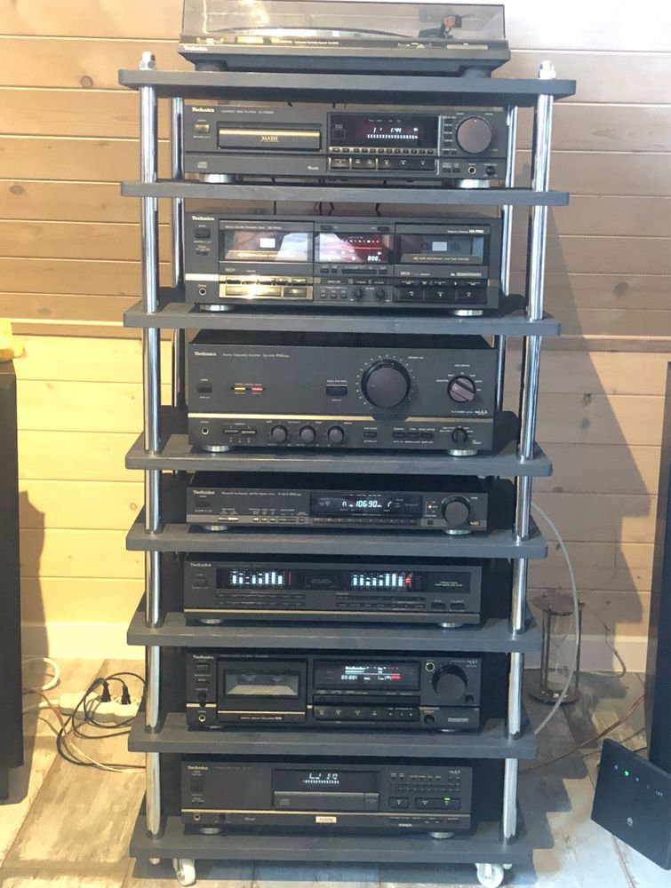 Szafka pod Technics