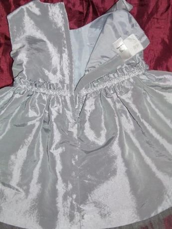 OKAZJA nowa srebrna sukienka H&M Hello Kitty, wesele. święta,sesja fot