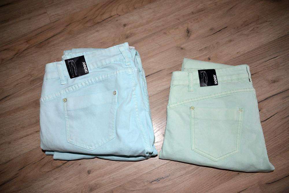 Elastyczne spodnie jeans SKINNY szwajcarskiej firmy CHICOREE 42