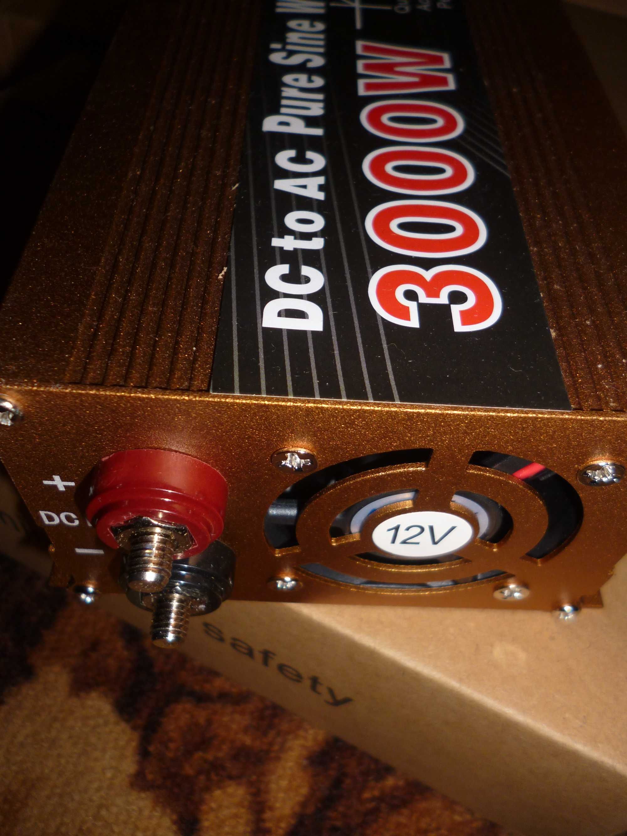 Новий 3000w 2шт інвертер для аккумулятора + зарядка  220в