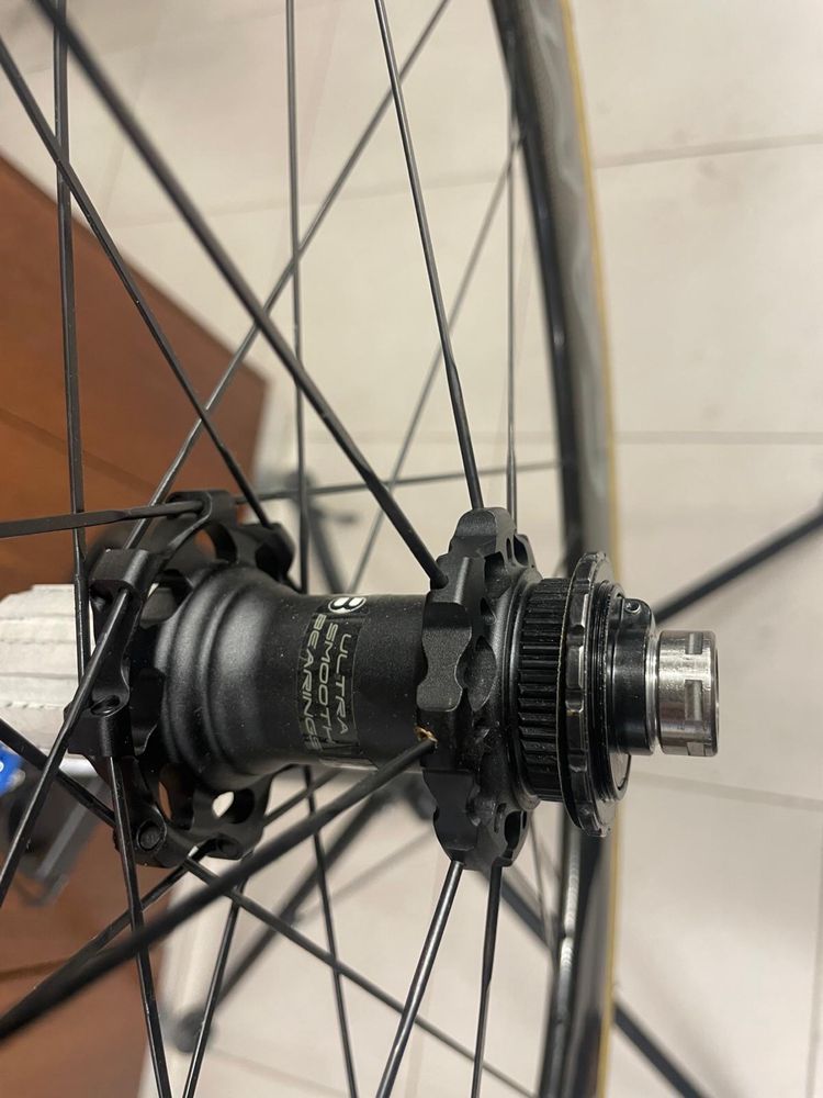 Roda traseira Campagnolo Bora One