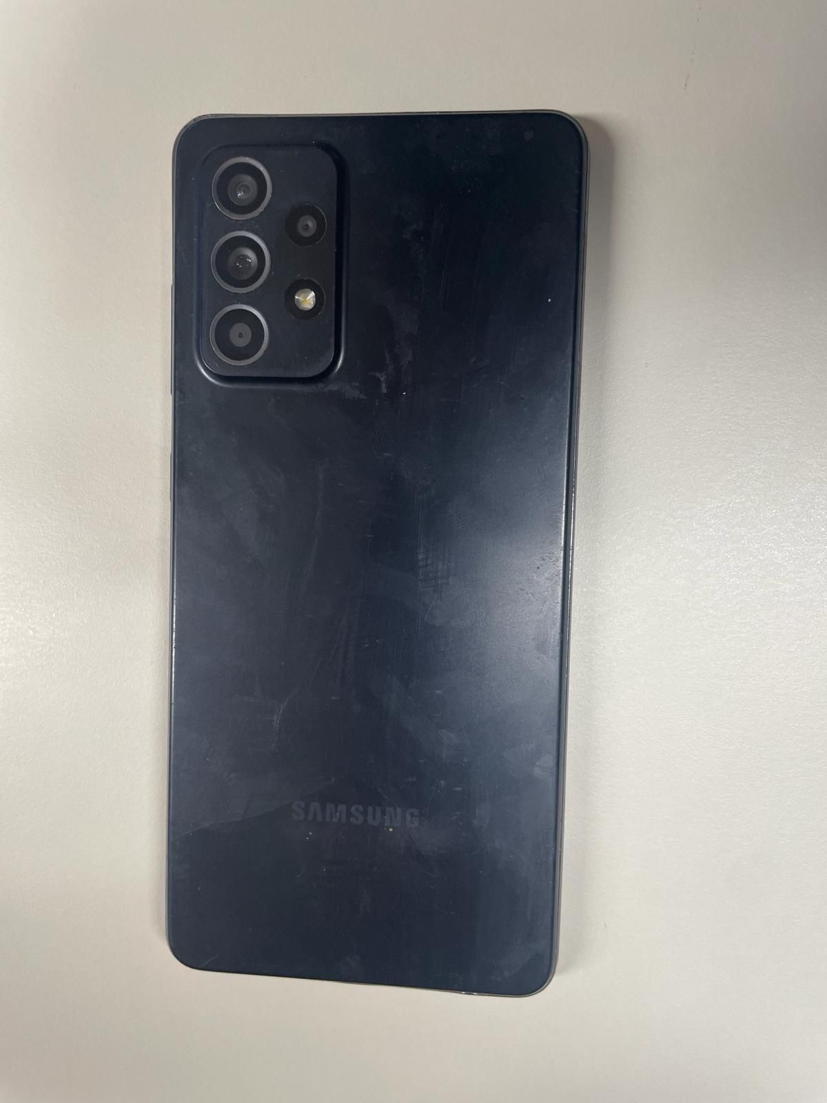 Samsung a52 preto com pelicula partida e vidro intacto