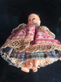 Boneca típica da Nazaré com as 7 saias