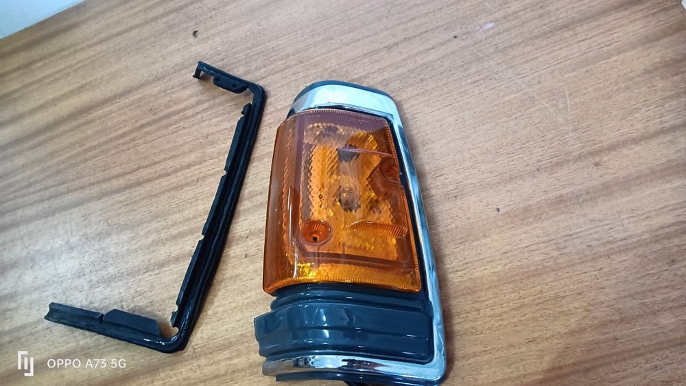 Pisca Nissan pick up 1985 esquerdo e direito pick-up novo